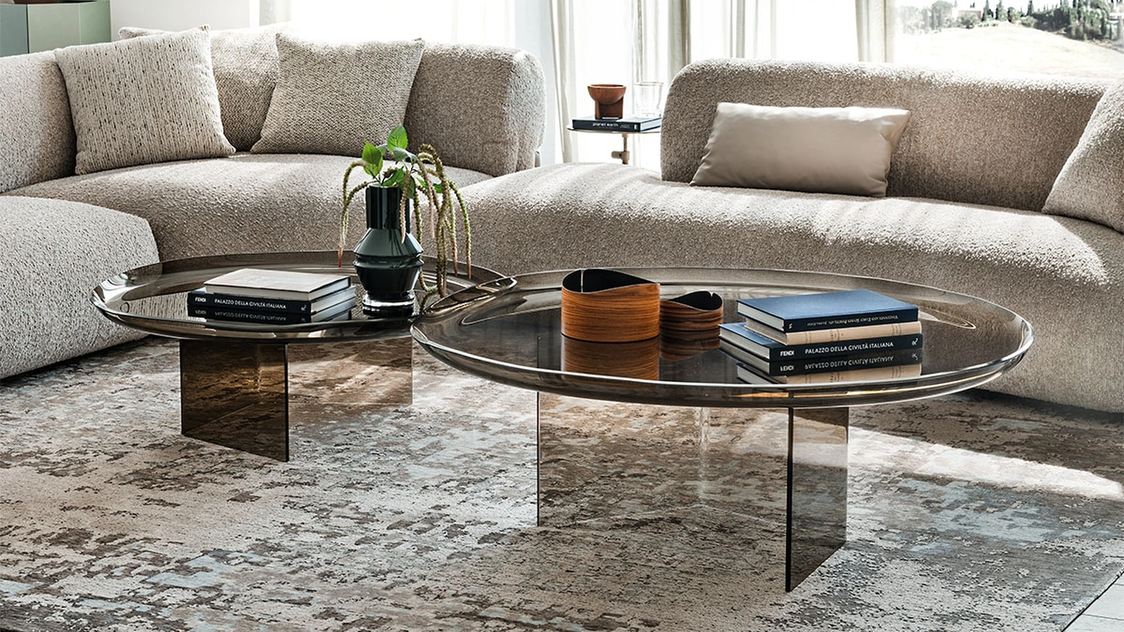 Standard coffee table made of glass by Cattelan Italia