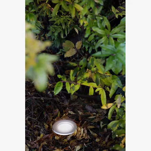 Lux Floor outdoor lamp by ILTI light