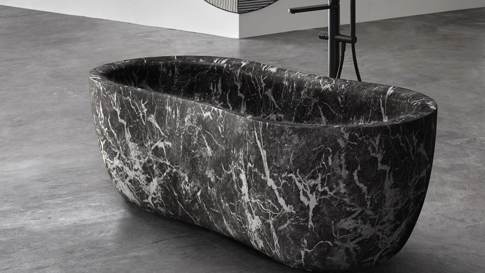 Fida Marble Bathtub by Antoniolupi