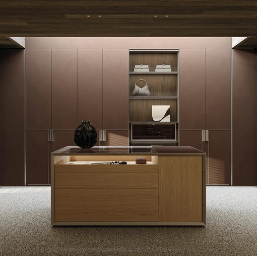 Vetra Island Chest of Drawers by Molteni & C