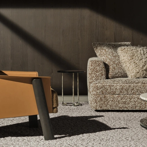 Armand armchair in leather and fabric by Molteni & C
