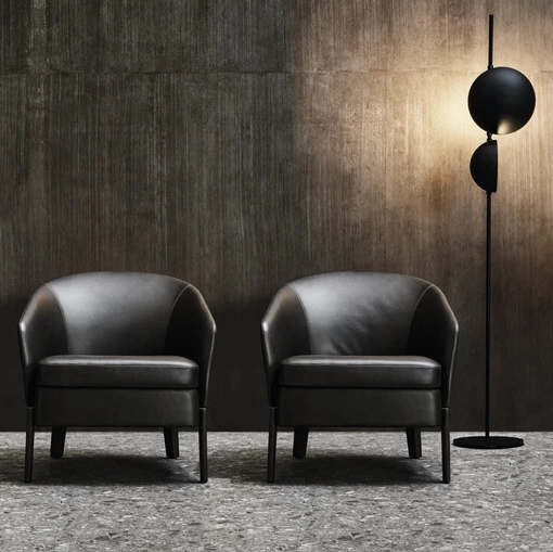Molteni & C Chelsea leather armchair