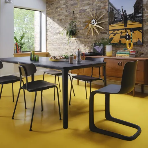 Plate Dining Table by Vitra
