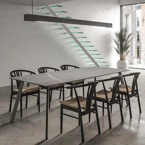 Toah Table by Arrital