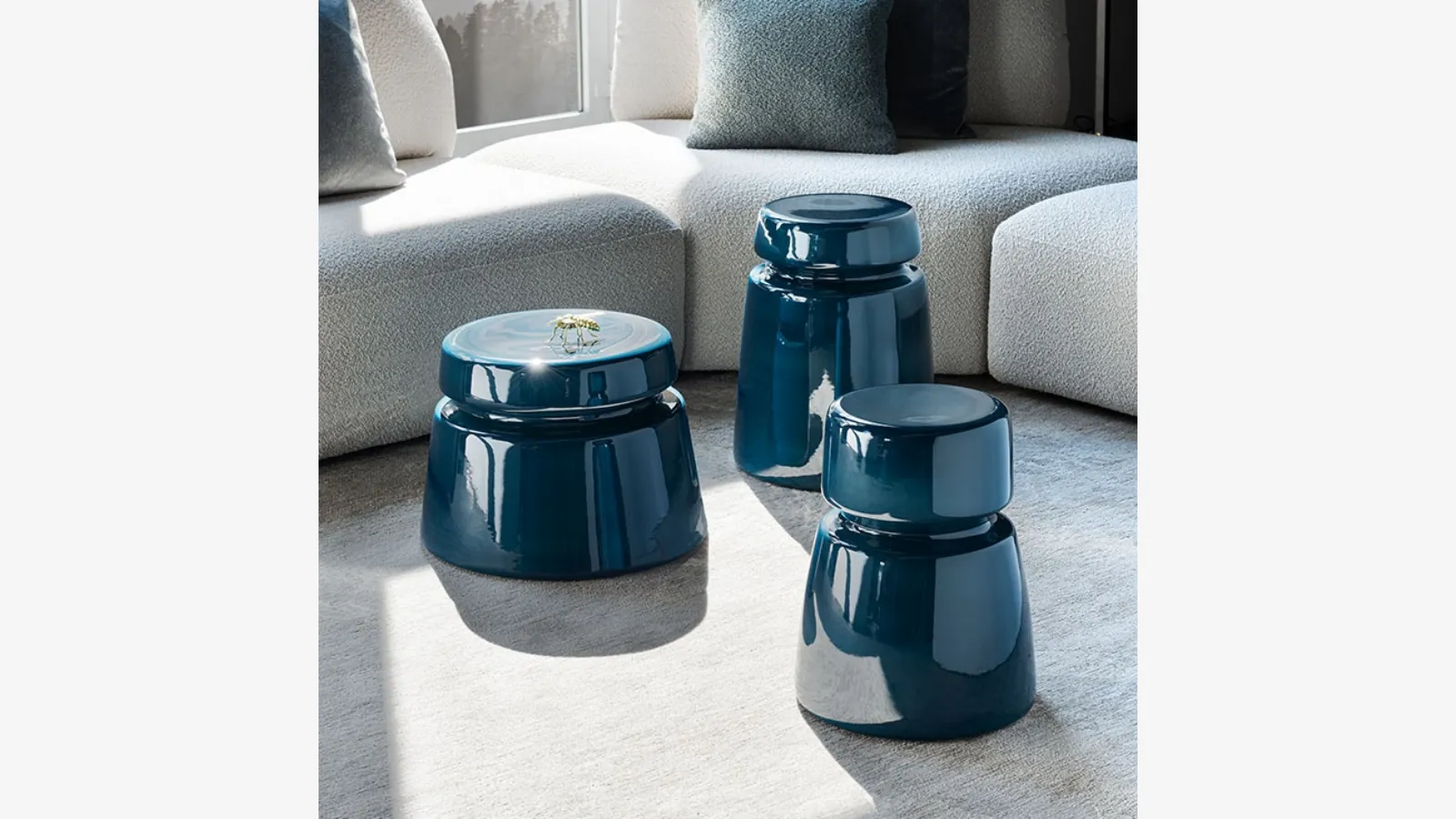 Bishop ceramic side table by Cattelan Italia
