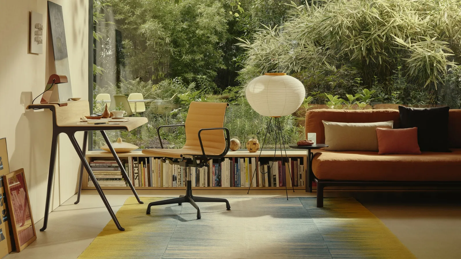 Courier Desk by Vitra