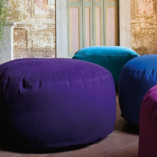Round Pouf by Twils