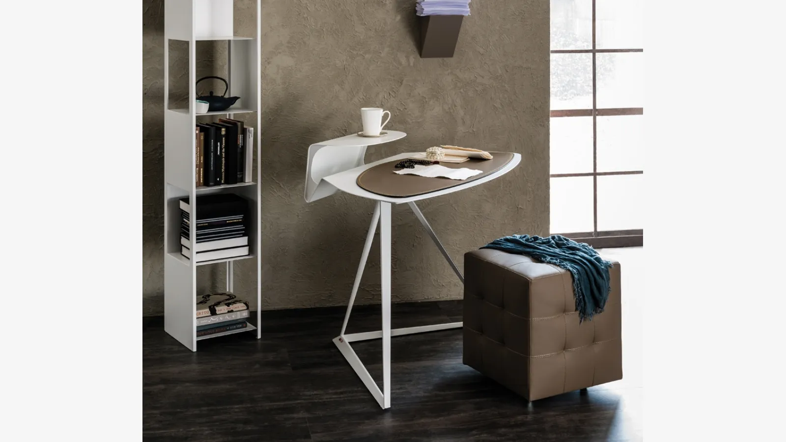 Storm writing desk by Cattelan Italia
