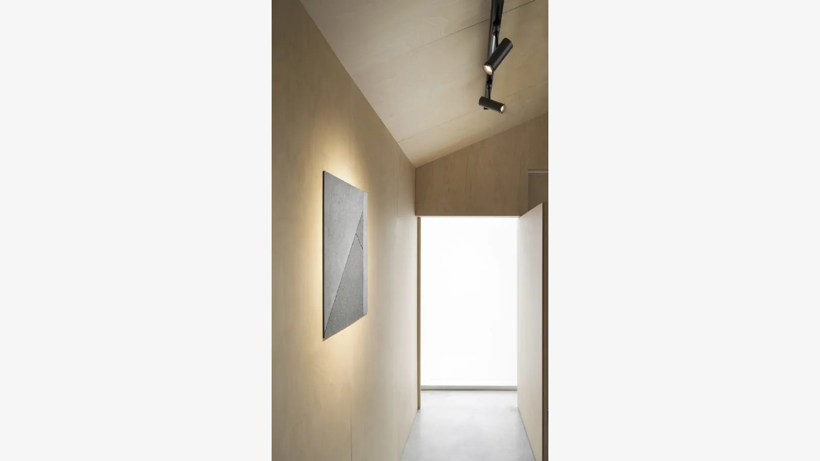 Capri ceiling lamp by ILTI luce