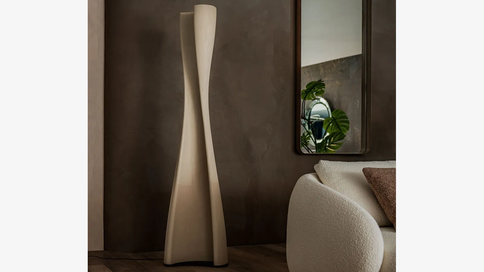 Floor lamp in clay, Diploma by Cattelan Italia.