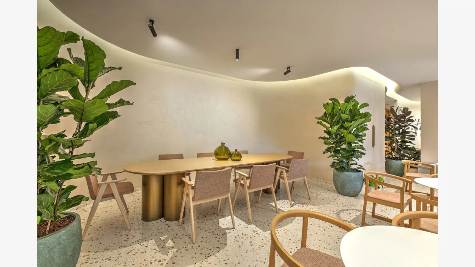 Elba Ceiling lamp by ILTI light