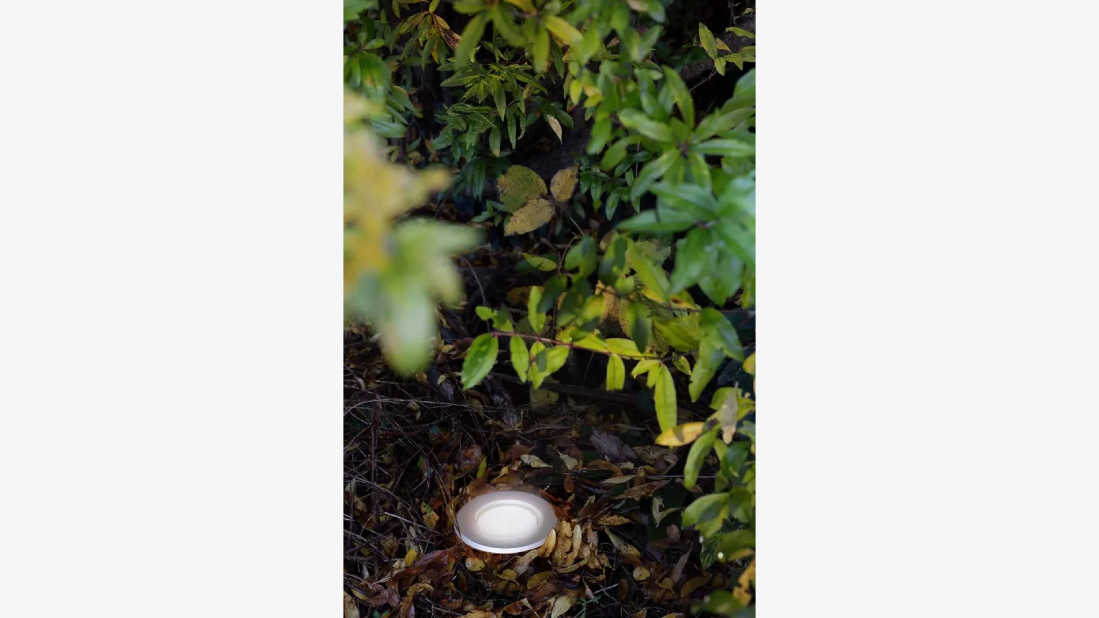 Lux Floor outdoor lamp by ILTI light