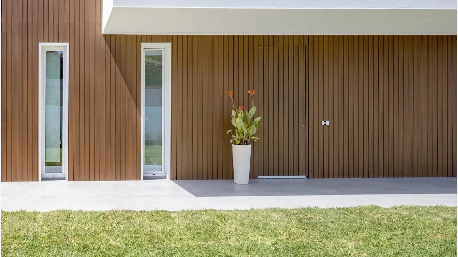 Ultrashield Twix Claddy teak boiserie by Déco