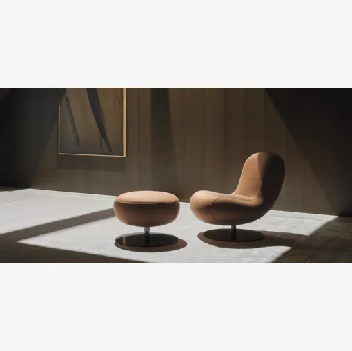 Bosco designer armchair by Molteni & C