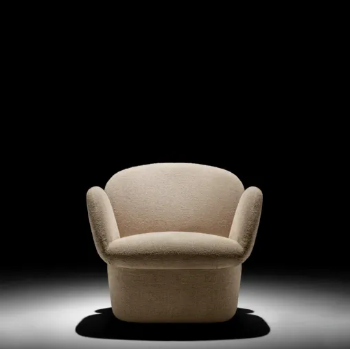 Dell's upholstered armchair of Twils