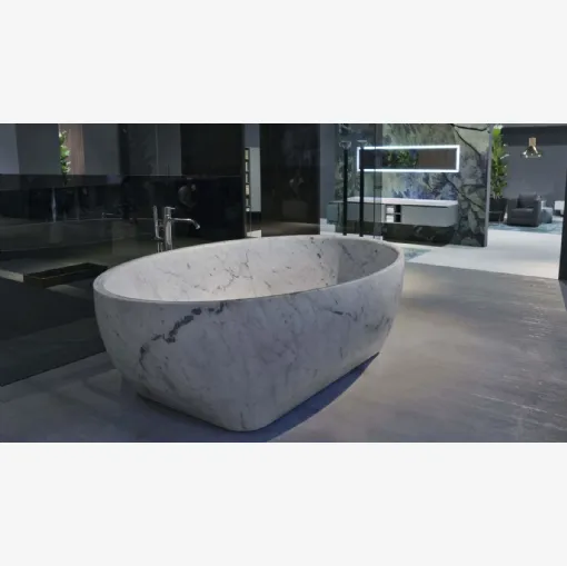 Carrara Marble Bathtub Solidea by Antoniolupi
