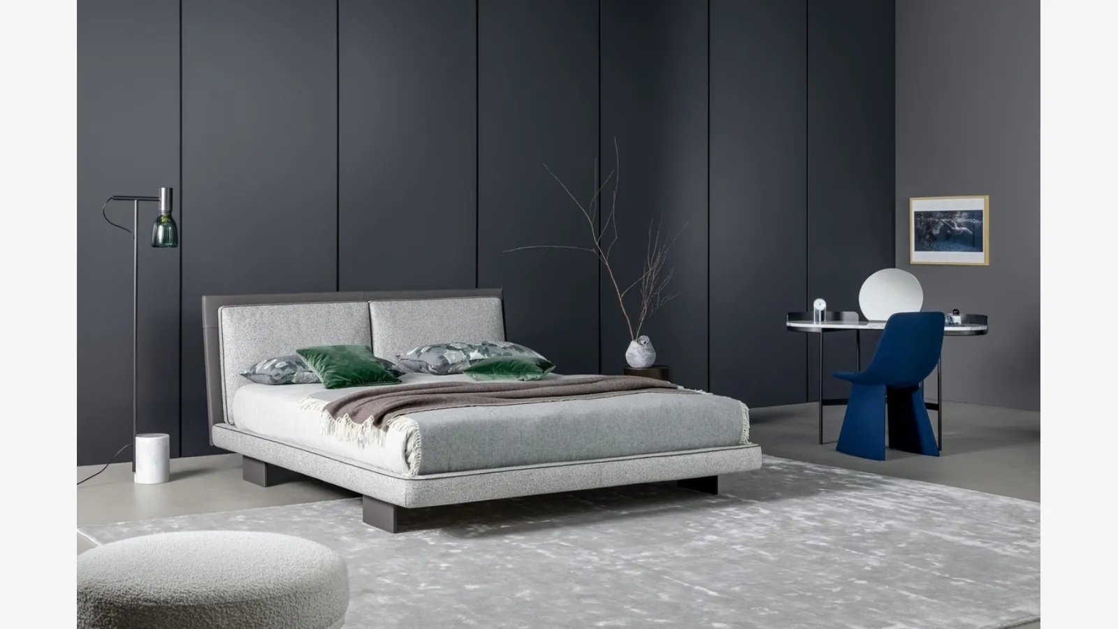 Tara double bed by Bonaldo