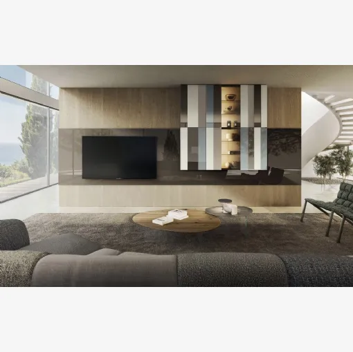 NOW 2921 fitted wall unit by Lago.