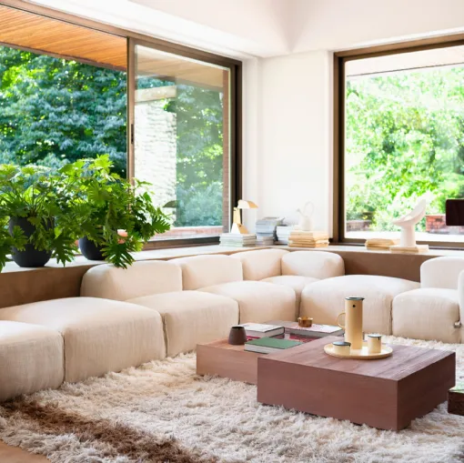 Living room The Walls by Tacchini