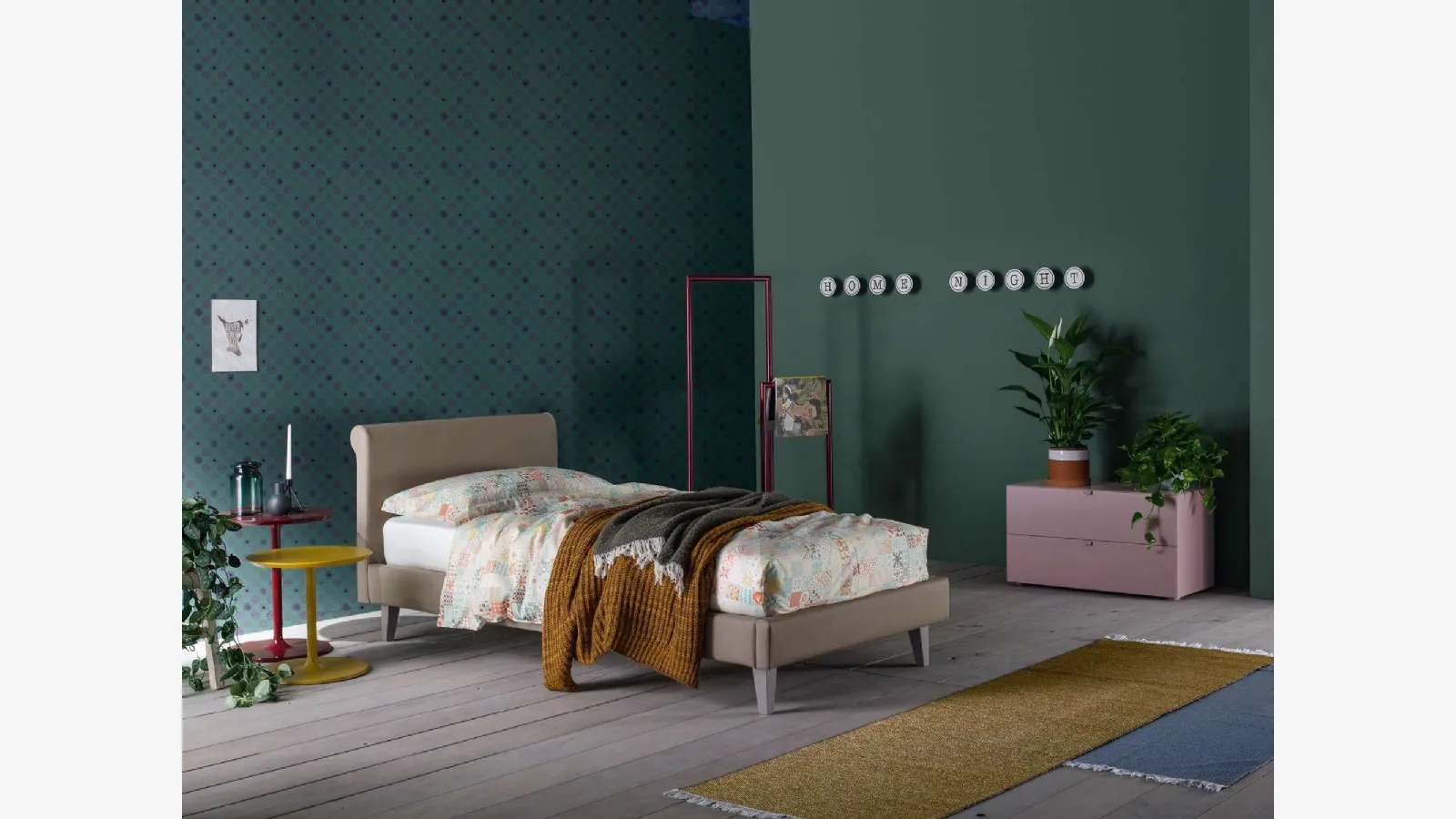 Single Bed 