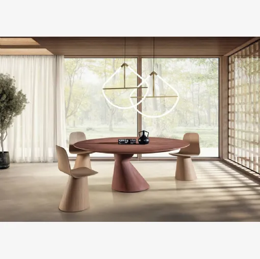 Table Chapeau 2886 in resin by Lago