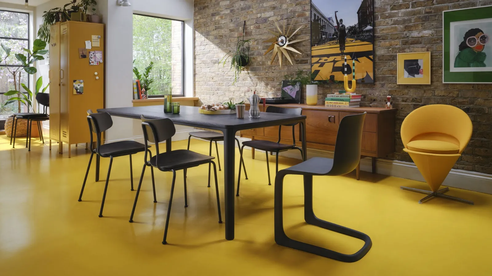Plate Dining Table by Vitra