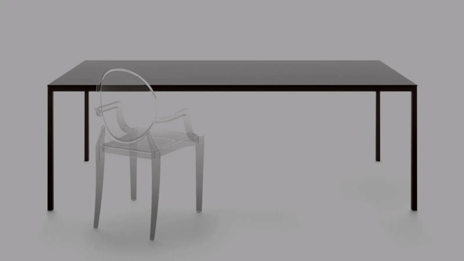 Plate Table by Arrital