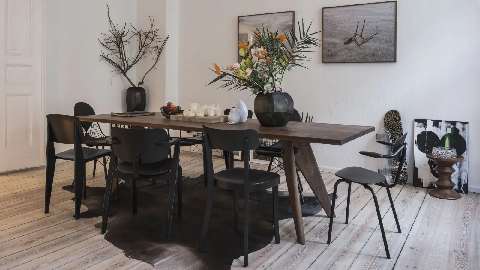 SAM Table by Vitra