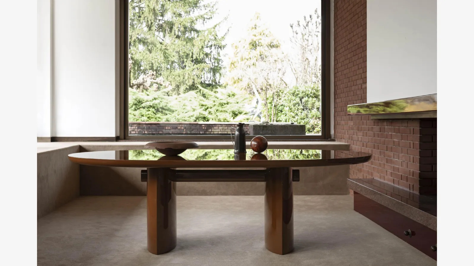 Torii Love table in glossy lacquered finish by Tacchini.