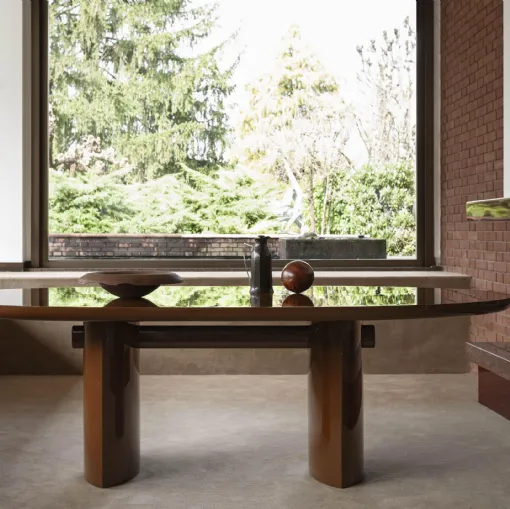 Torii Love table in glossy lacquered finish by Tacchini.