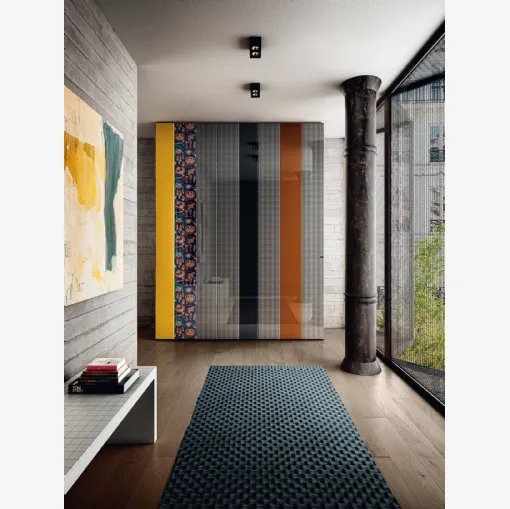 NOW Colorato di Lago Wardrobe