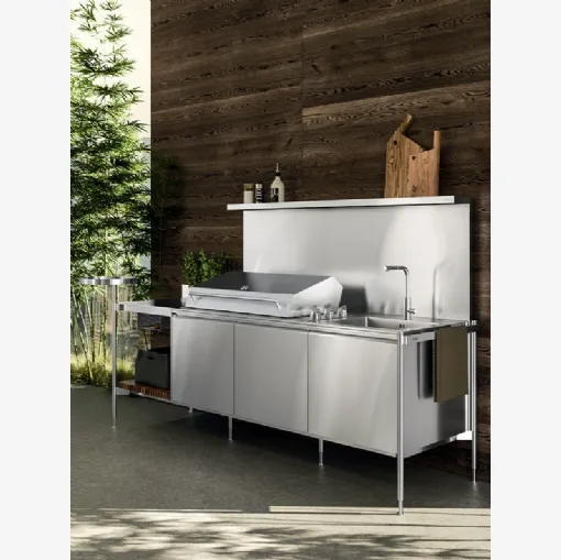 Outdoor Solaria Linear Monobloc Kitchen Design by Arrital
