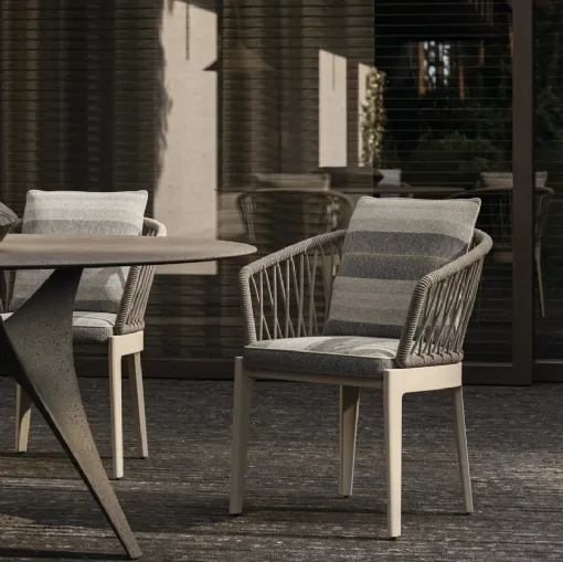 Chelsea Chair by Molteni & C