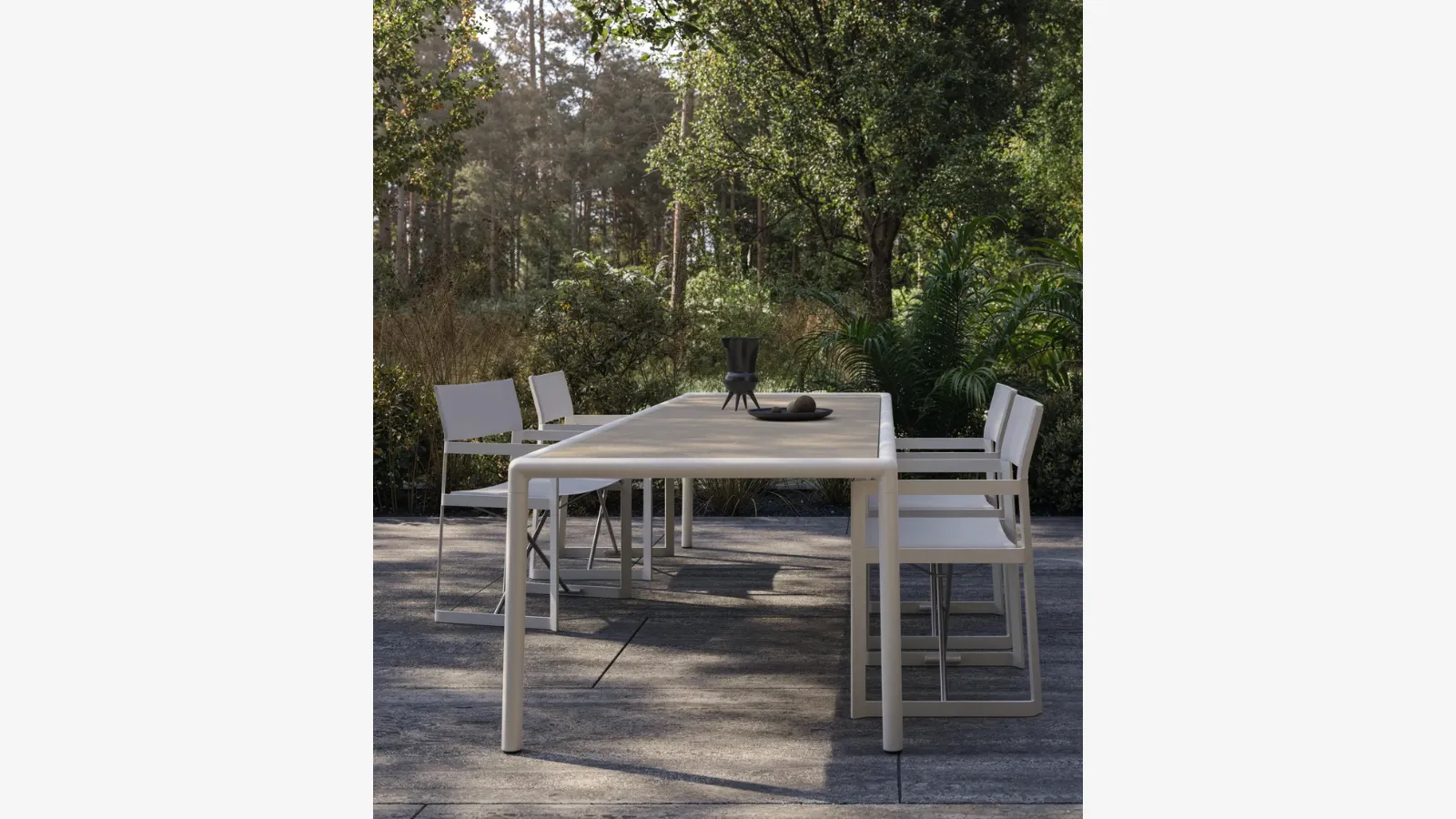Club Chair by Molteni & C