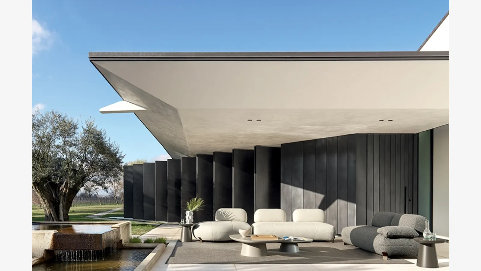 Pacific upholstered fabric sofa by Ditre Italia