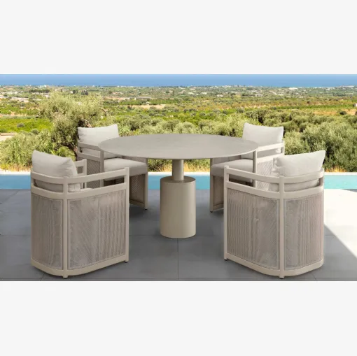 Porcelain table and aluminum chairs Edwin Alu by Talenti.