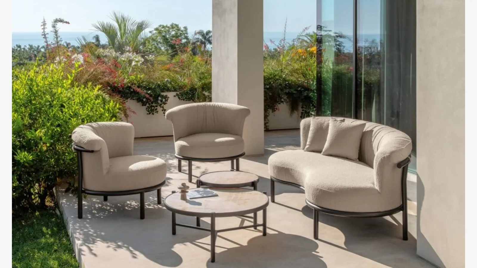 Outdoor furniture James by Talenti.