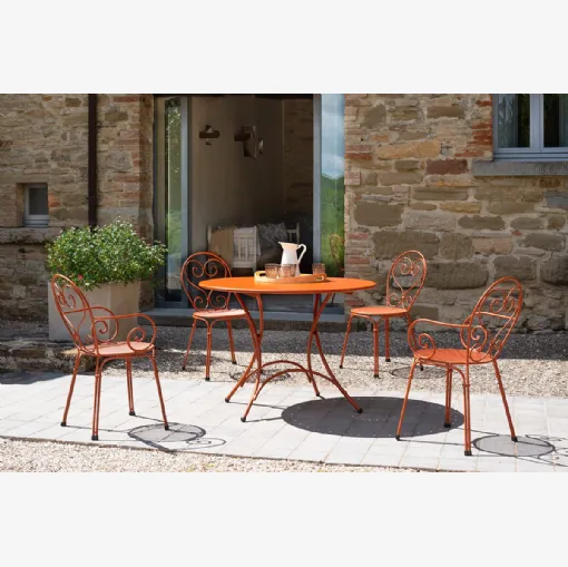 Table and Chairs Pigalle by Emu
