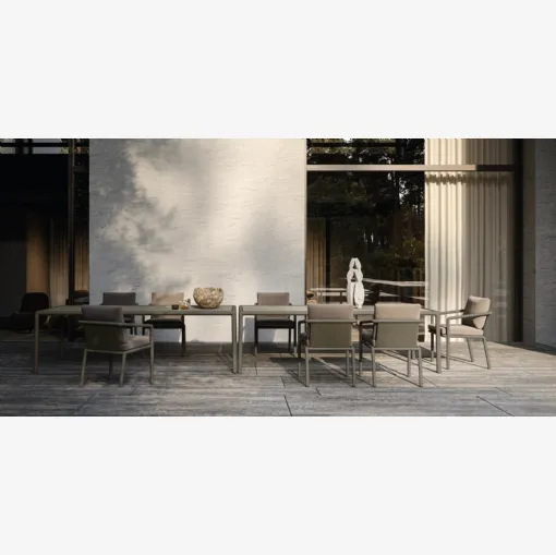 Soleva Tables and Chairs by Molteni & C