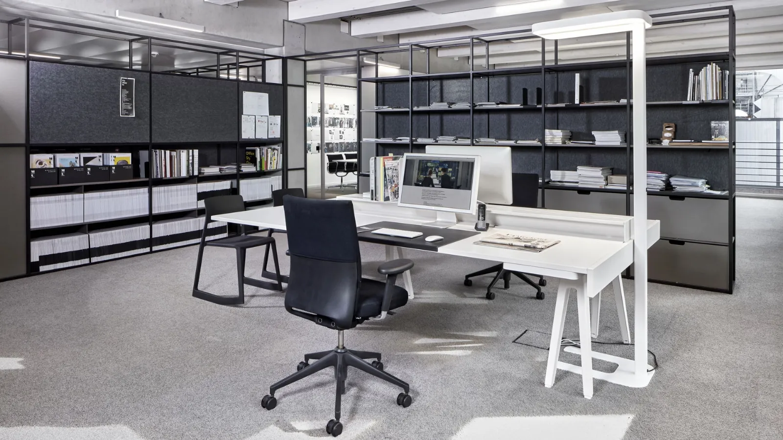 Kado Office by Vitra is a mobile office.
