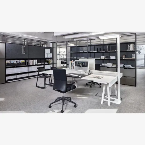 Kado Office by Vitra is a mobile office.