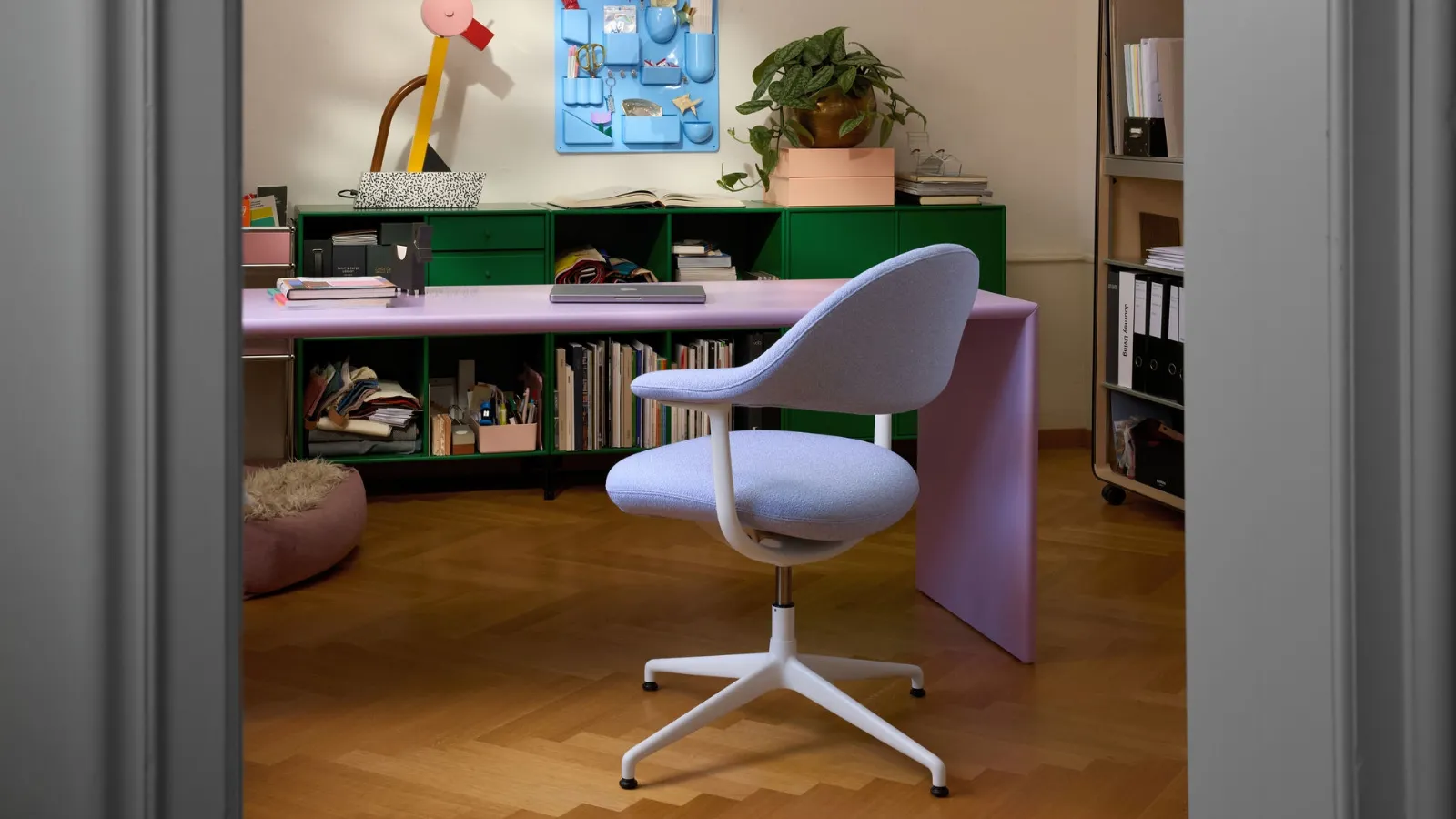 Mynt Soft Operational Chair by Vitra