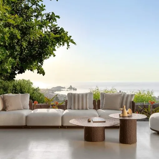 Outdoor furniture Bond by Talenti.