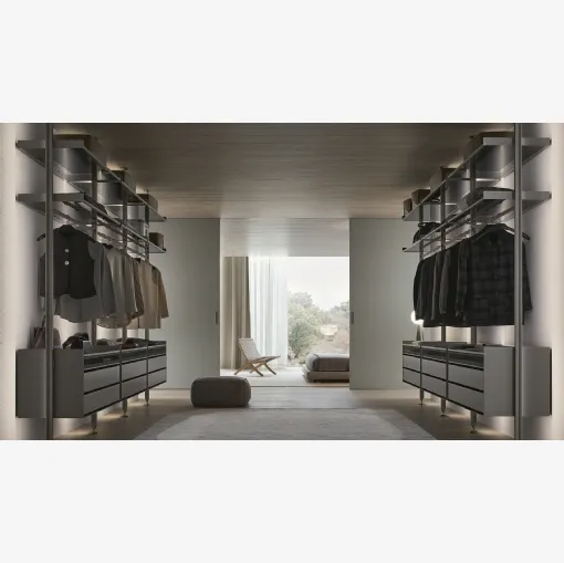 Graphis Plus interior door in matte lacquer by Rimadesio.